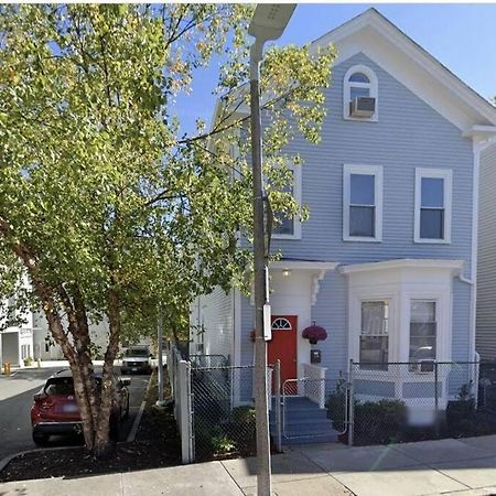 Your Home Away From Home - Jamaica Plain, Boston Exterior photo
