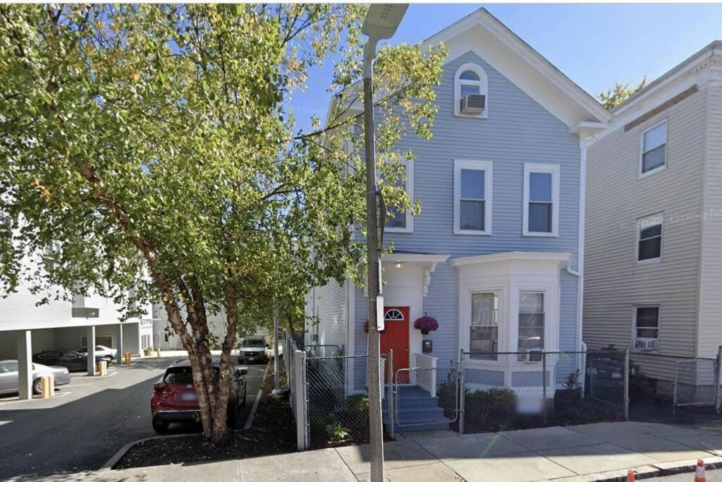 Your Home Away From Home - Jamaica Plain, Boston Exterior photo