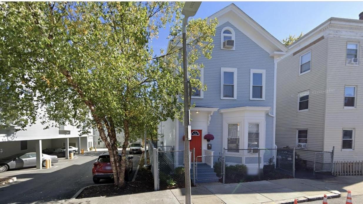 Your Home Away From Home - Jamaica Plain, Boston Exterior photo